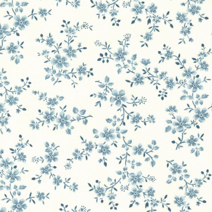 Blue flowers en leaves in white - Cascade - 3Sisters - 44322 11.jpg