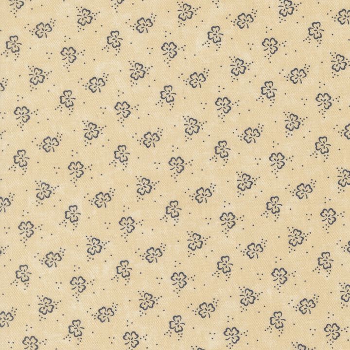 Blue cloverleaf in cream - 9802 22 - Kansas Troubles Quilters.jpg